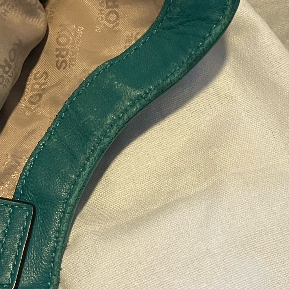Michael Kors Teal Shoulder Bag with Gold Accents - Picture 7 of 9